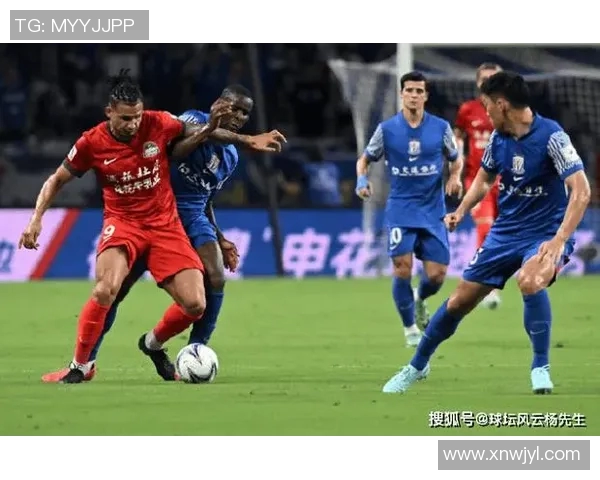 足球比赛临场气候突变对球队战术调整策略研究